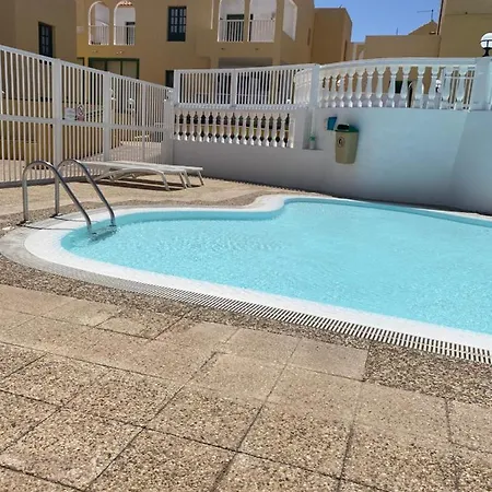 شقة Caleta Paraiso 110 *